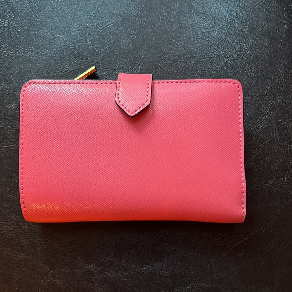 Kate Spade Small Wallet - Picture 2 of 4